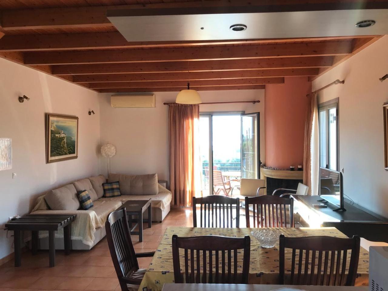 ליקסורי Lotus Sea View Apartments מראה חיצוני תמונה