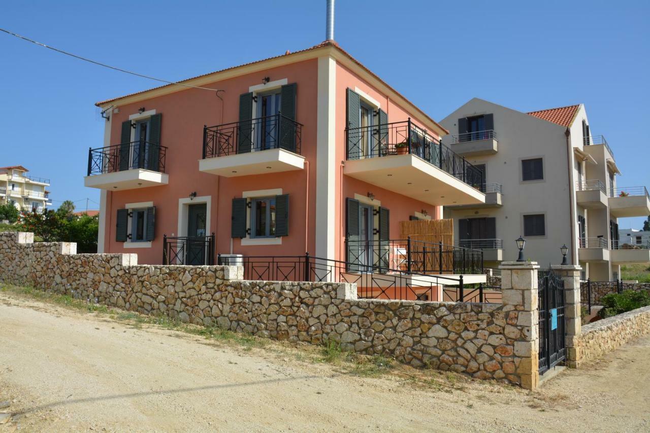 ליקסורי Lotus Sea View Apartments מראה חיצוני תמונה